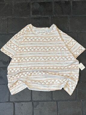 Free People Nina Boheme printed t-shirt taupe/orange size small oversized
NWT